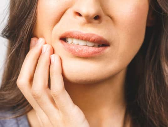 Что может вызвать иммунный ответ в полости рта
